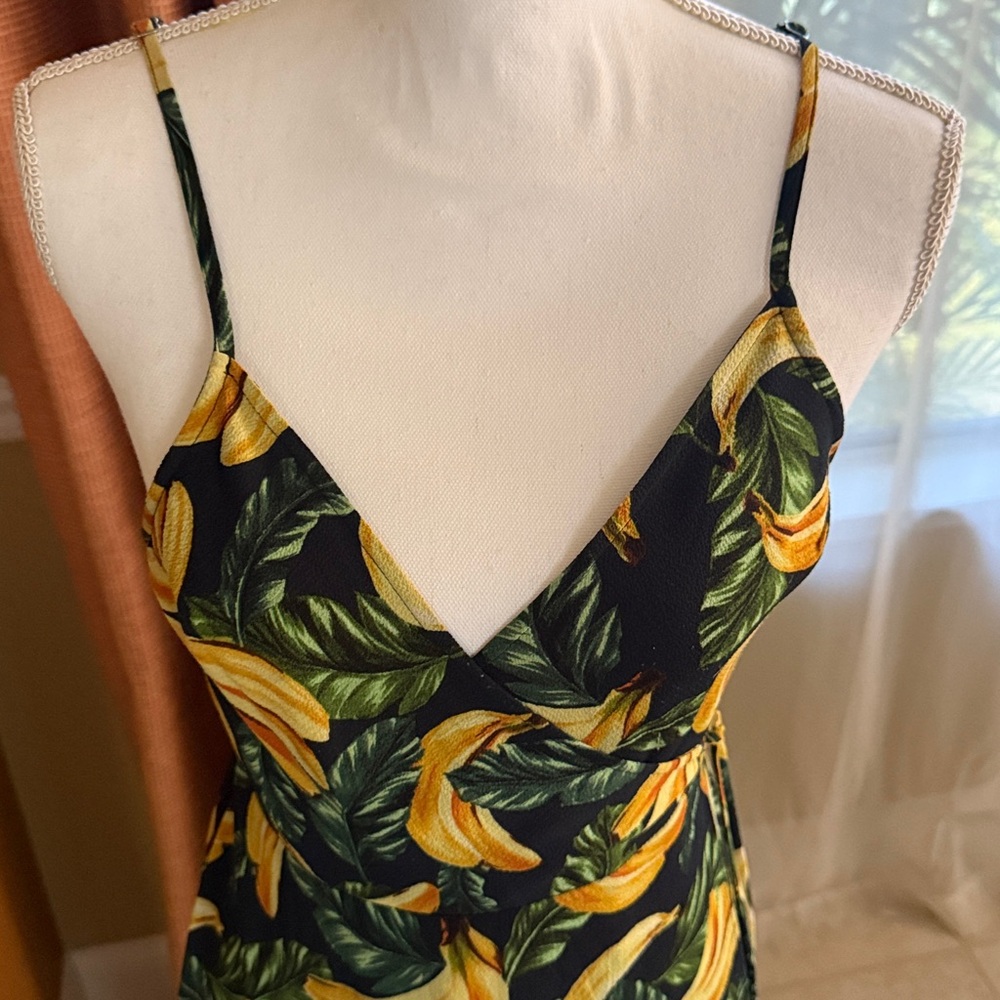 Show Me Your MuMu Banana Leaf Midi Dress - Picture 9 of 9